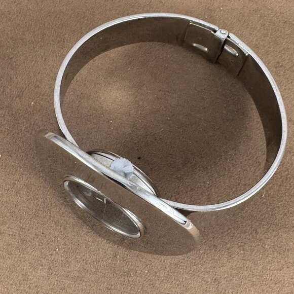 Vintage Marcel Boucher Round Hinged Cuff Bracelet Manual Winding Watch - Picture 5 of 8